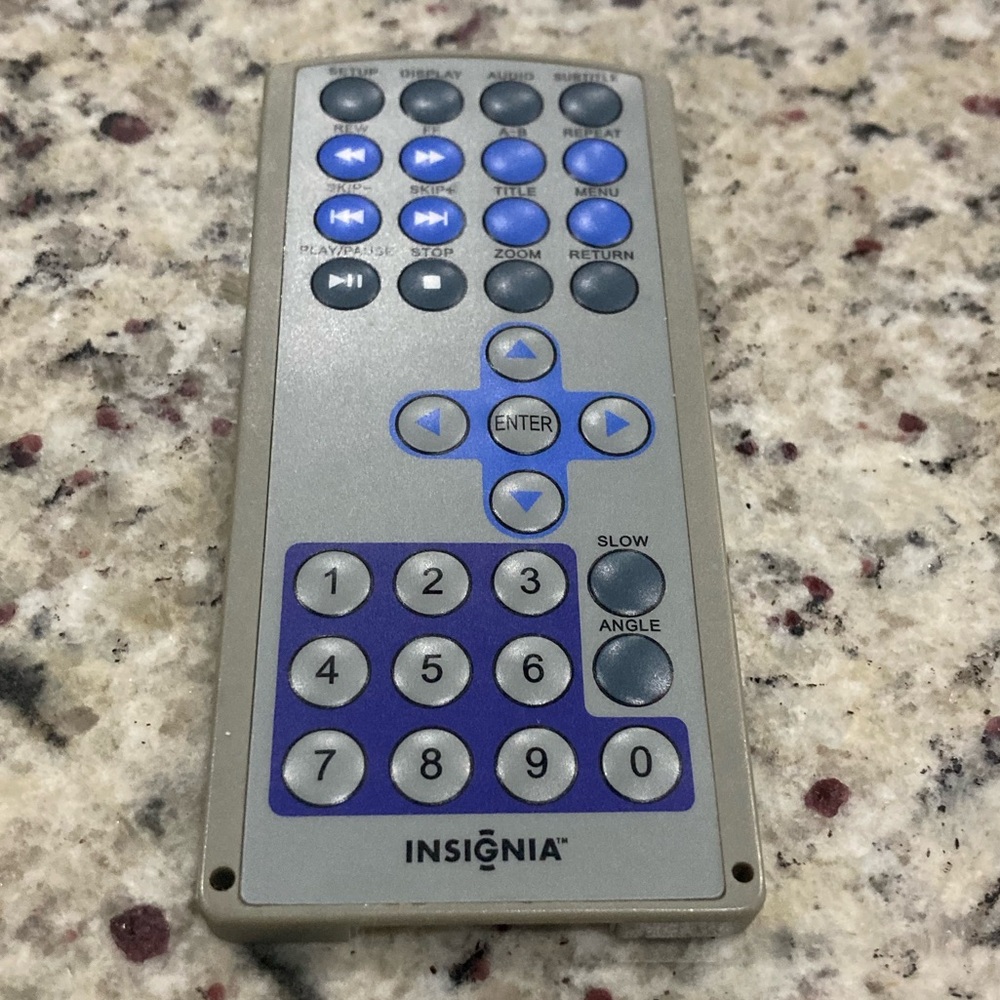 Insignia 7130A Remote Control Preowned in working condition